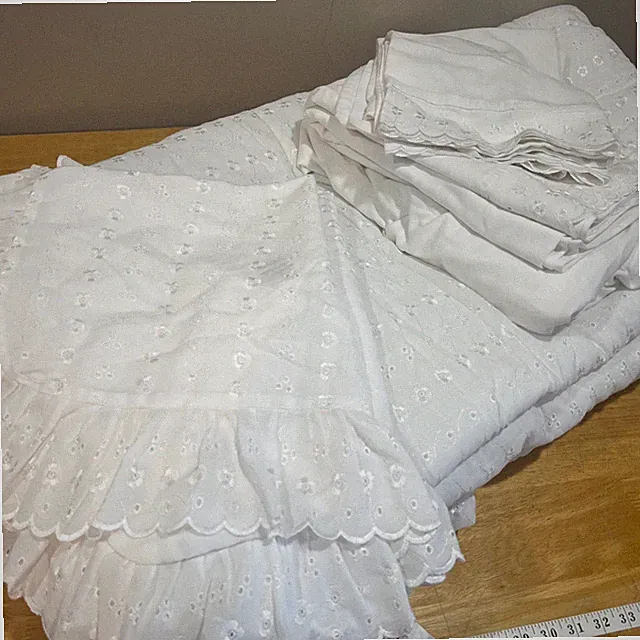 Ellison Vintage White Eyelet Floral Full Comforter Sham and Sheet Set 70/30 USA